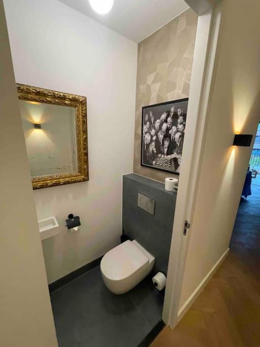 Trendy Spacious, Canal Terrace Apartamento Ámsterdam